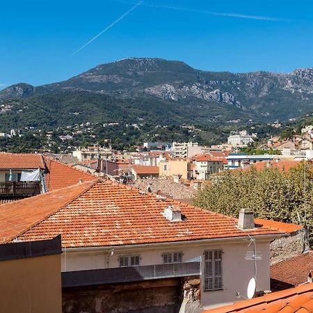 Between The Roofs Of Menton Old Town And The Sea Exterior foto